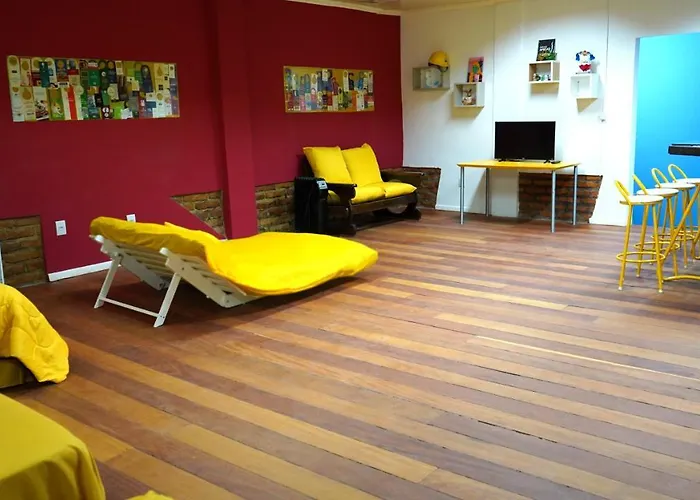 Apartment Loft Amarelo Tematico Prox Ao Shopping Bourbon Ipiranga Porto Alegre